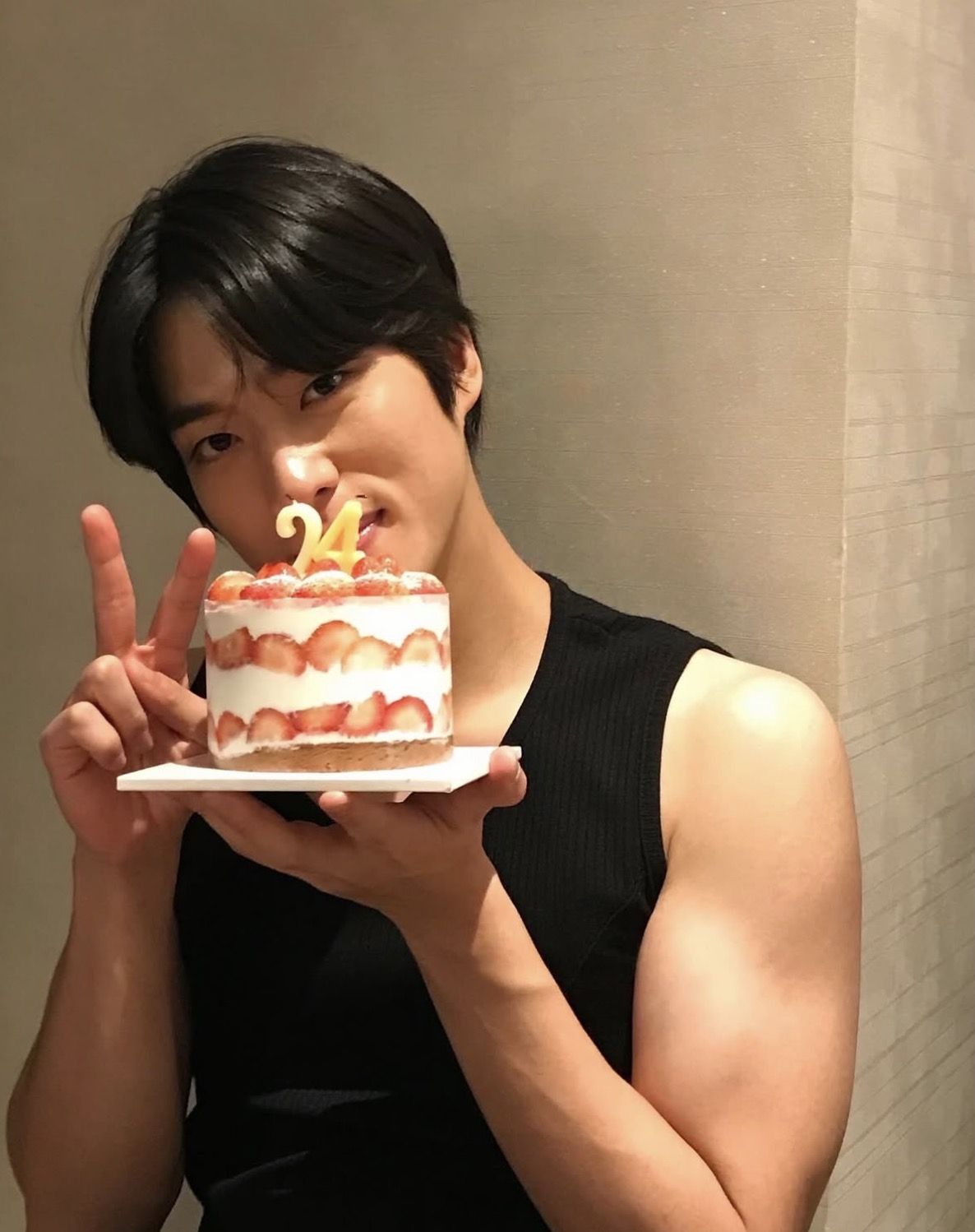 사우나에서 캐스팅 된 배우 조한결/ 이미지 출처: 인스타그램 @hangyul_cho