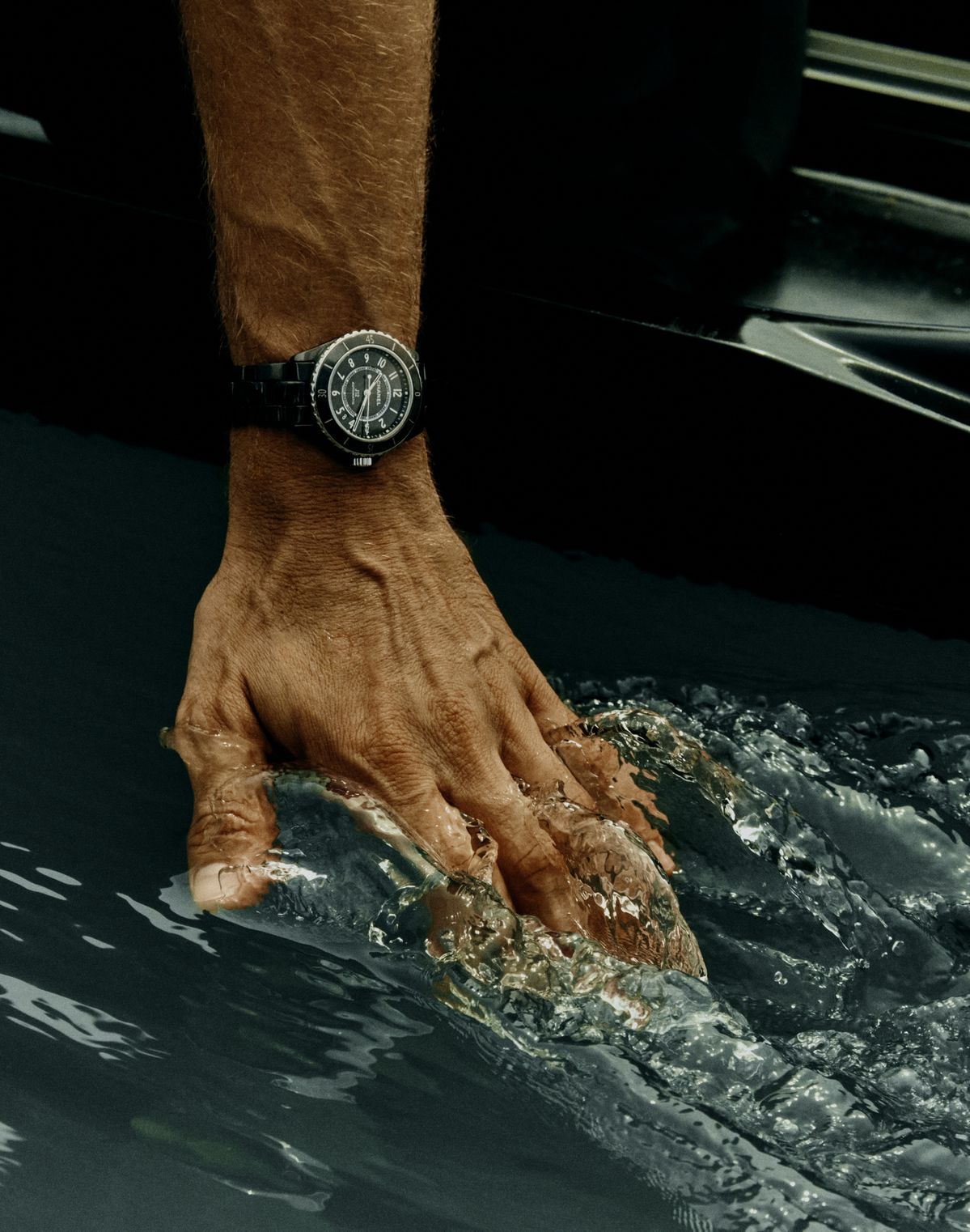 샤넬의 새로운 J12 캠페인 | 출처: 샤넬