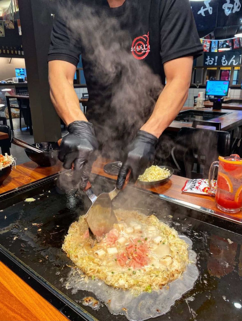 ‘명란모찌몬자야키’는 오몬자의 시그니처 메뉴다. / 출처: 오몬자 네이버지도 업체 등록