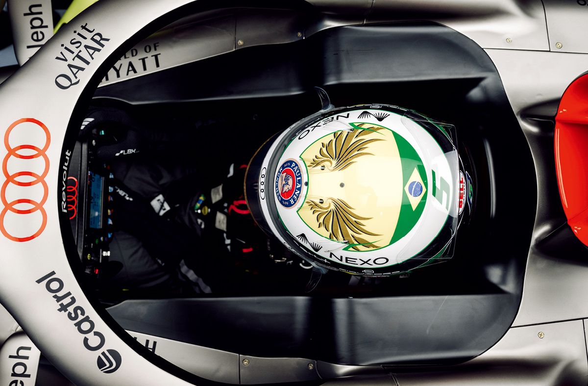 휠켄베르크의 팀메이트, 젊은 브라질 선수 가브리에우 보르톨레투.