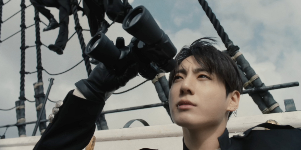 오늘 컴백한 방탄소년단 타이틀곡 'SWIM' 뮤직비디오 / 이미지 출처: 하이브 레이블 공식 유튜브