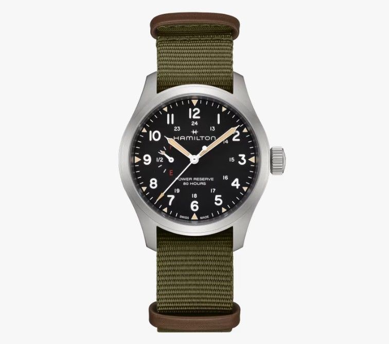 샌드블라스트 케이스와 나토 스트랩이 돋보이는 해밀턴 카키필드 매캐니컬 파워 리저브 / 이미지 출처: tudorwatch.com