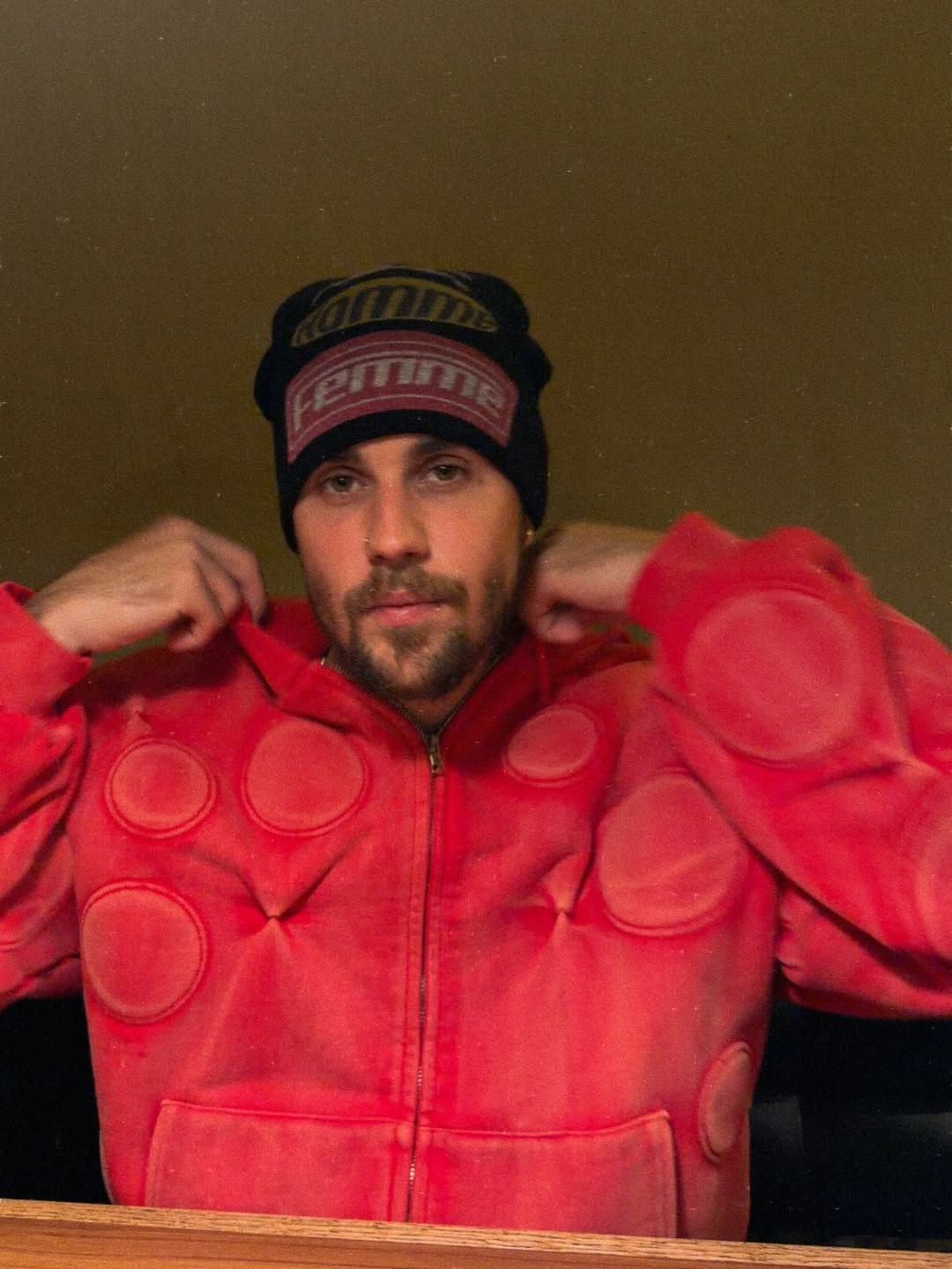 이미지 출처 : @lilbieber