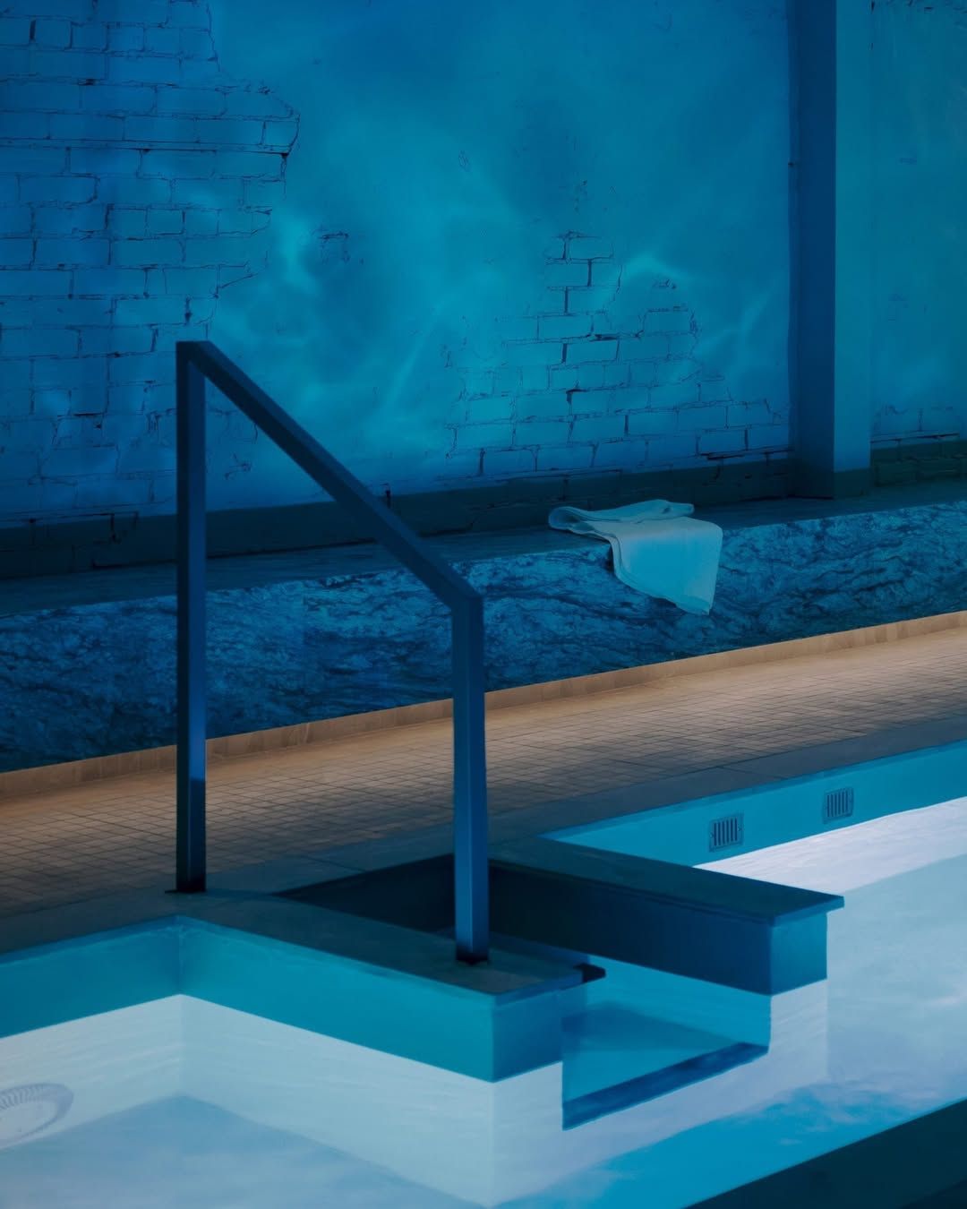 브랜드가 선사하는 웰니스 서비스 / 이미지 출처: 인스타그램 @recessthermalstation