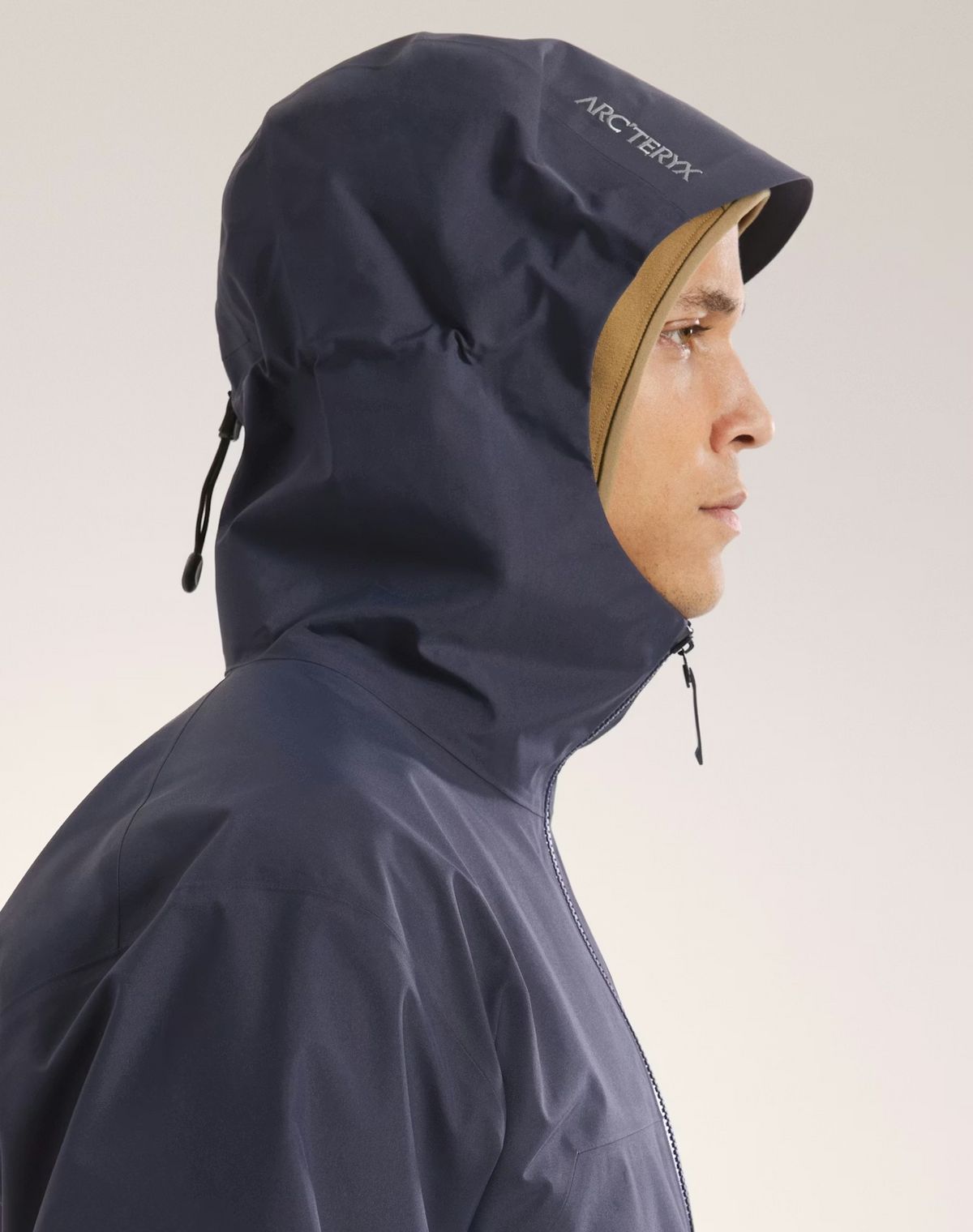 아크테릭스 인센도 하이브리드 후디 남성용 / 이미지출처 : 아크테릭스