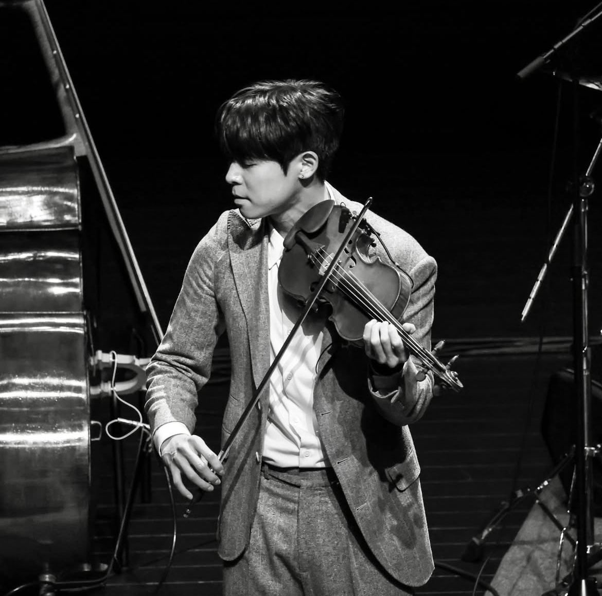 대니 구는 클래식과 재즈, 크로스오버를 자유롭게 넘나드는 바이올리니스트다. / 출처: Danny Koo 인스타그램(@dannykoo_boom)