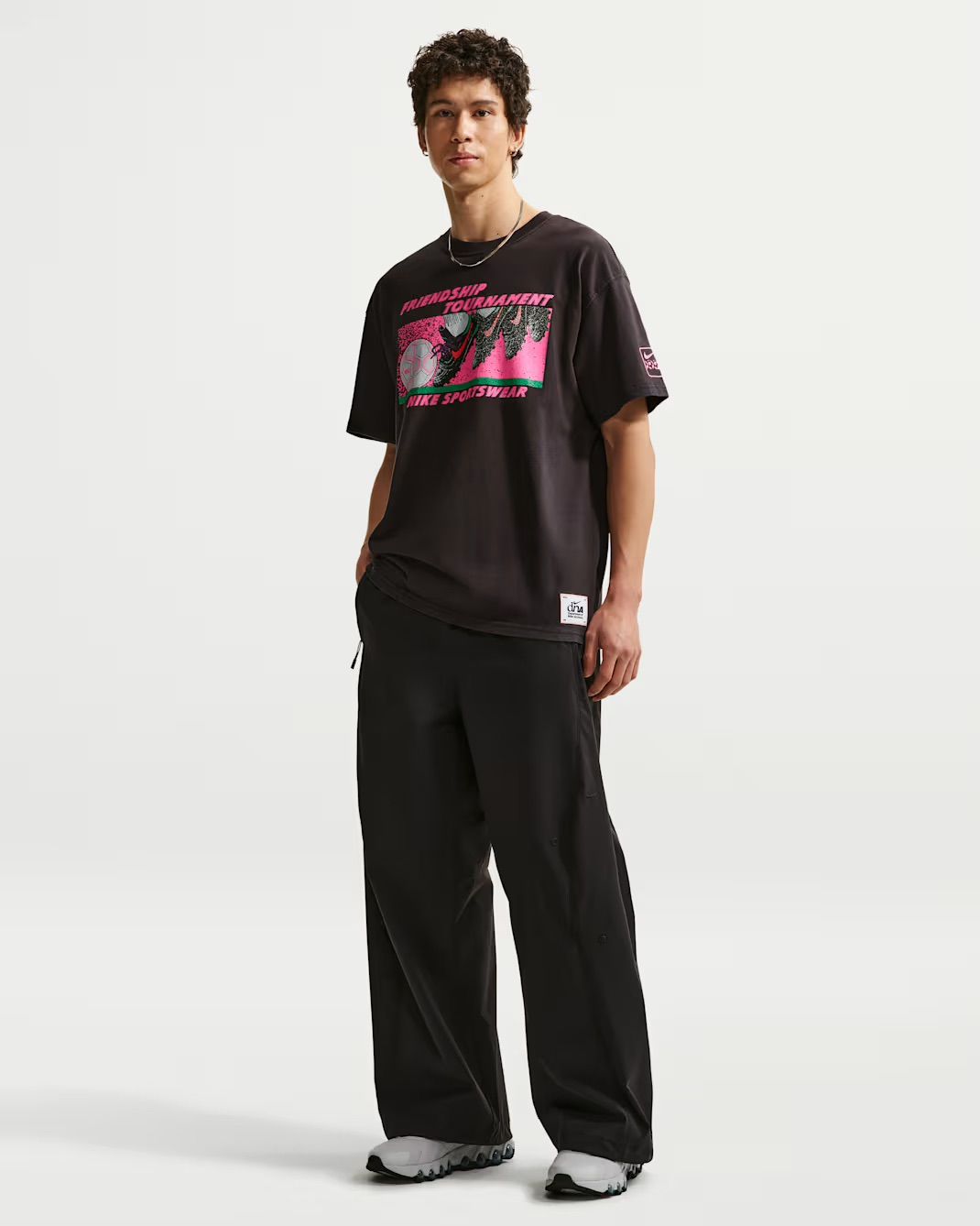 나이키 테크 헬리오스