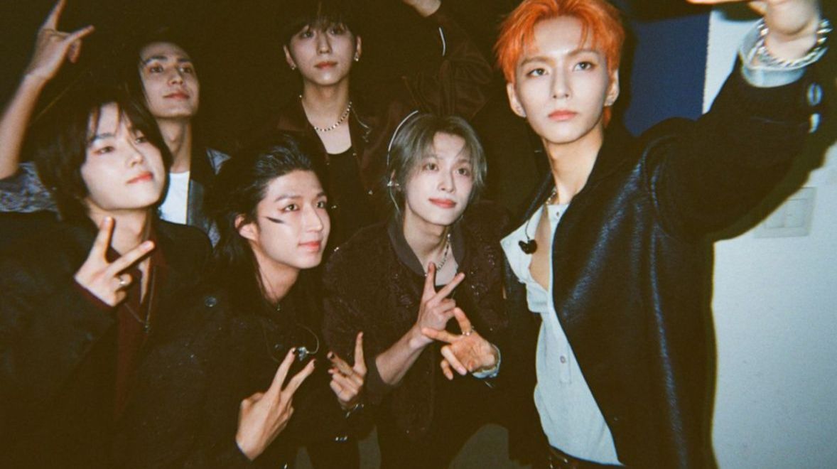 4월 26일 어썸뮤직페스티벌에서 공연하는 엑스디너리 히어로즈 / 이미지 출처: 에스콰이어