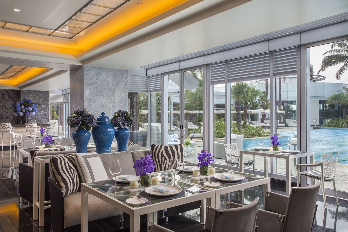 호텔 물리아 세나얀 자카르타의 식당 중 한 곳인 블루8(Blue8). / 이미지 출처: 호텔 물리아 세나얀