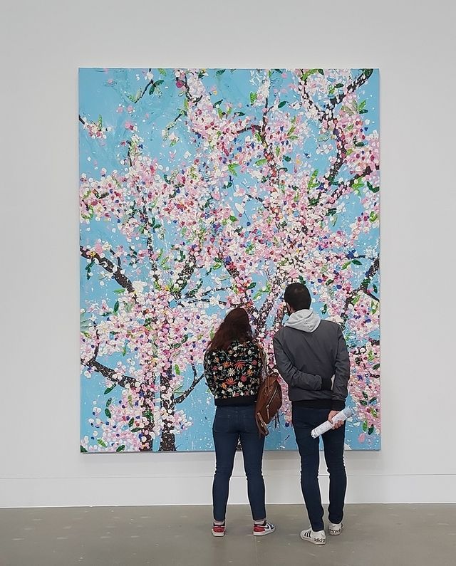 Cherry Blossoms 전시 전경 / 이미지 출처: 파리 까르띠에 재단, Thibaut Voisin 촬영