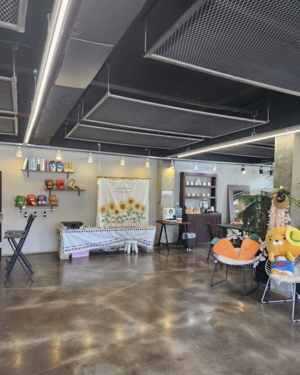 낮과는 또 다른 분위기에서 반려견과의 하루를 마무리할 수 있는 달뜨레. / 이미지 출처: 네이버 지도 업체 제공