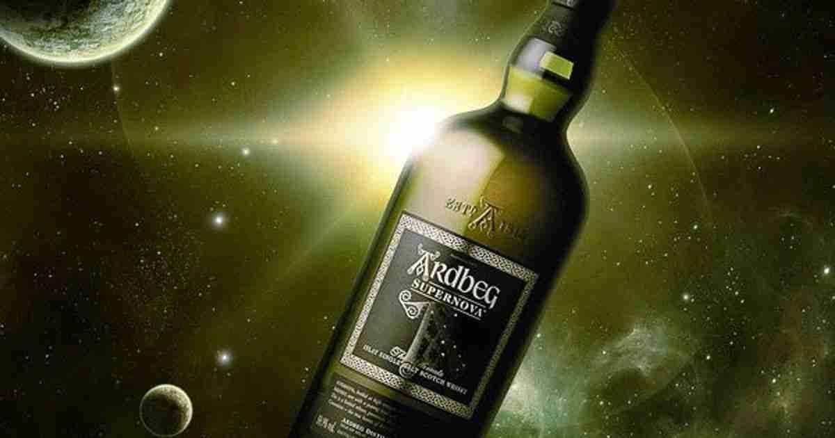 아드벡 우주실험 기념 위스키 / 이미지 출처: 아드벡 공식 홈페이지