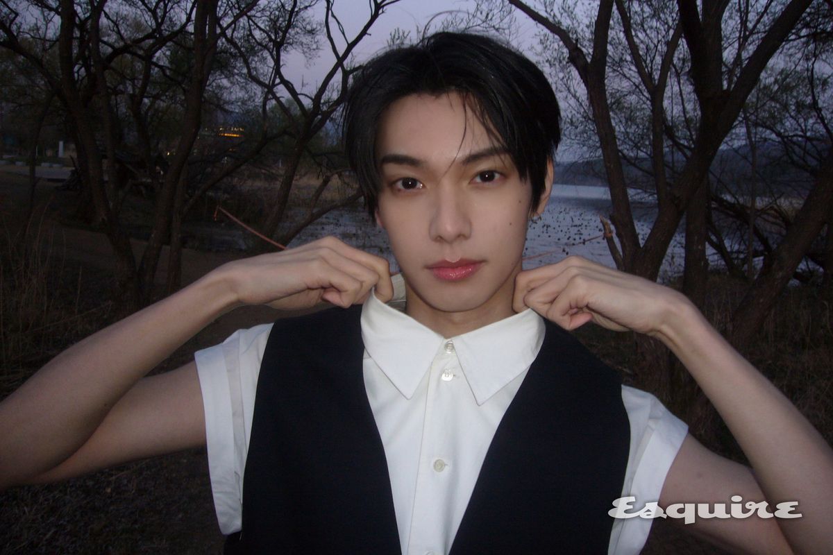 에스콰이어 화보 촬영장에서 플레어 유, 립우