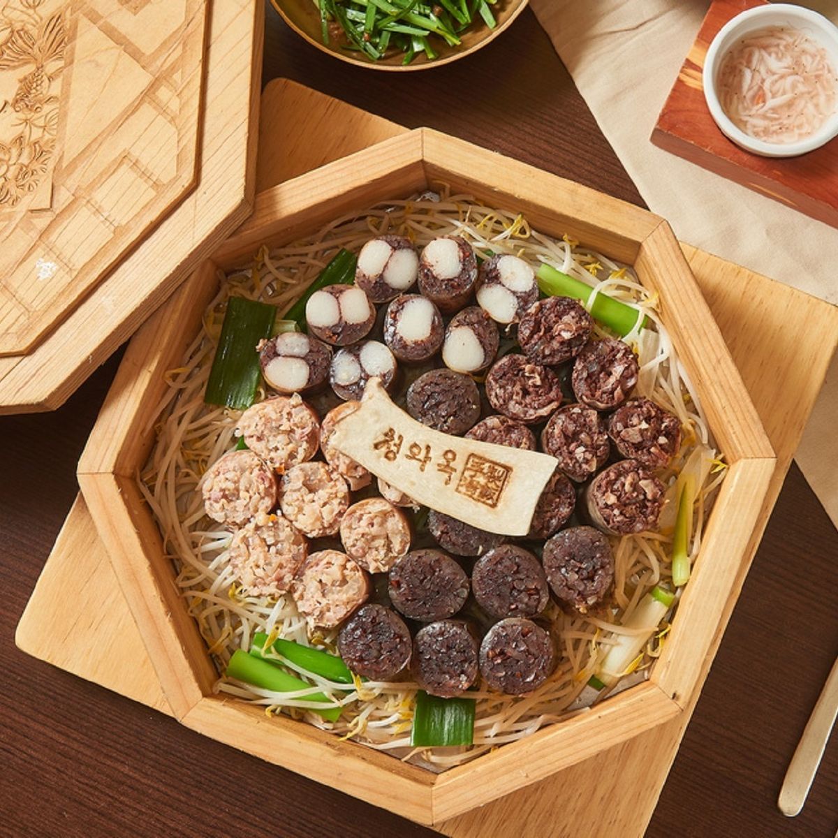 블루리본이 선택한 순대국 맛집 '청와옥' / 이미지 출처: 네이버 업체 사진