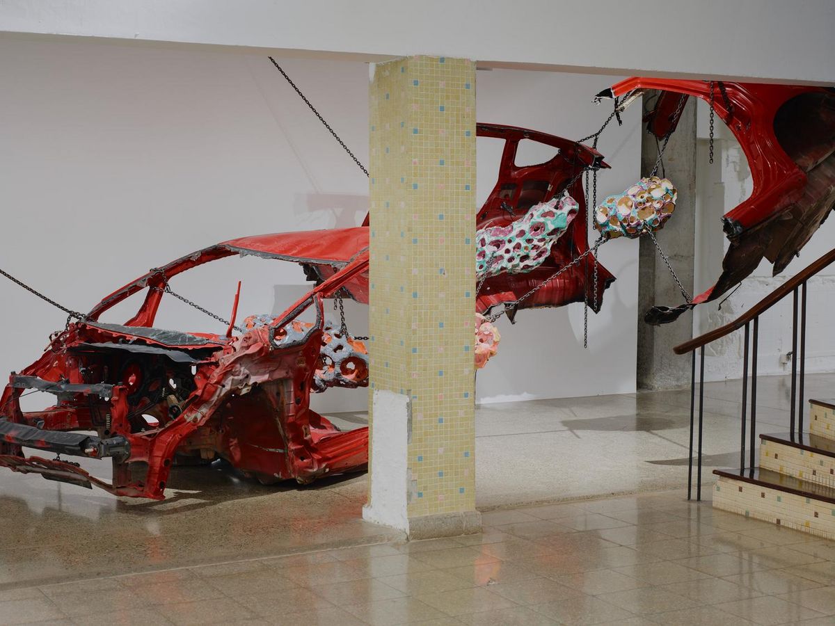 한국 조각계의 차세대 작가로 주목받은 현남 작가 / 이미지 출처: hyunnahm.com