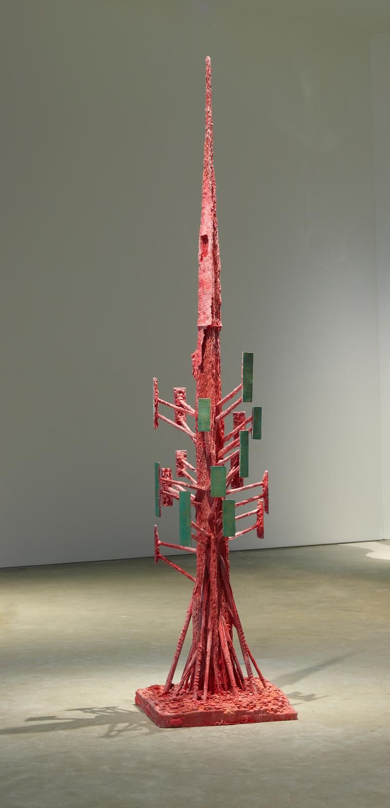 한국 조각계의 차세대 작가로 주목받은 현남 작가 / 이미지 출처: hyunnahm.com 