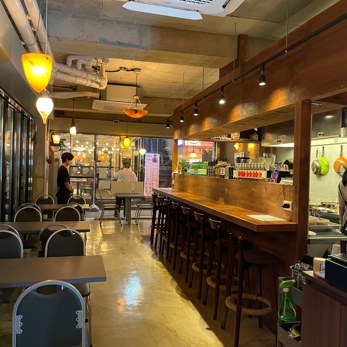 연평도 산 꽃게로 만든 여러 요리가 준비됐다. / 출처: 공인주 서면점 네이버지도 업체 등록