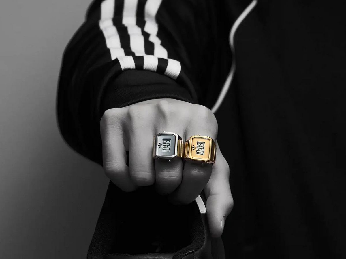 볼드한 디자인의 디지털 투 링 | 이미지 출처: 아디다스 오리지널스