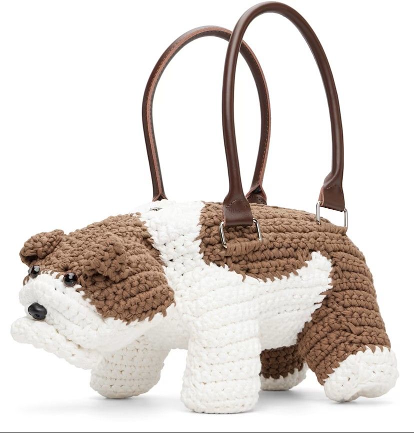 깜찍한 불독 형상의 찰스 제프리 도그 백 / 이미지 출처: 찰스 제프리 러버보이