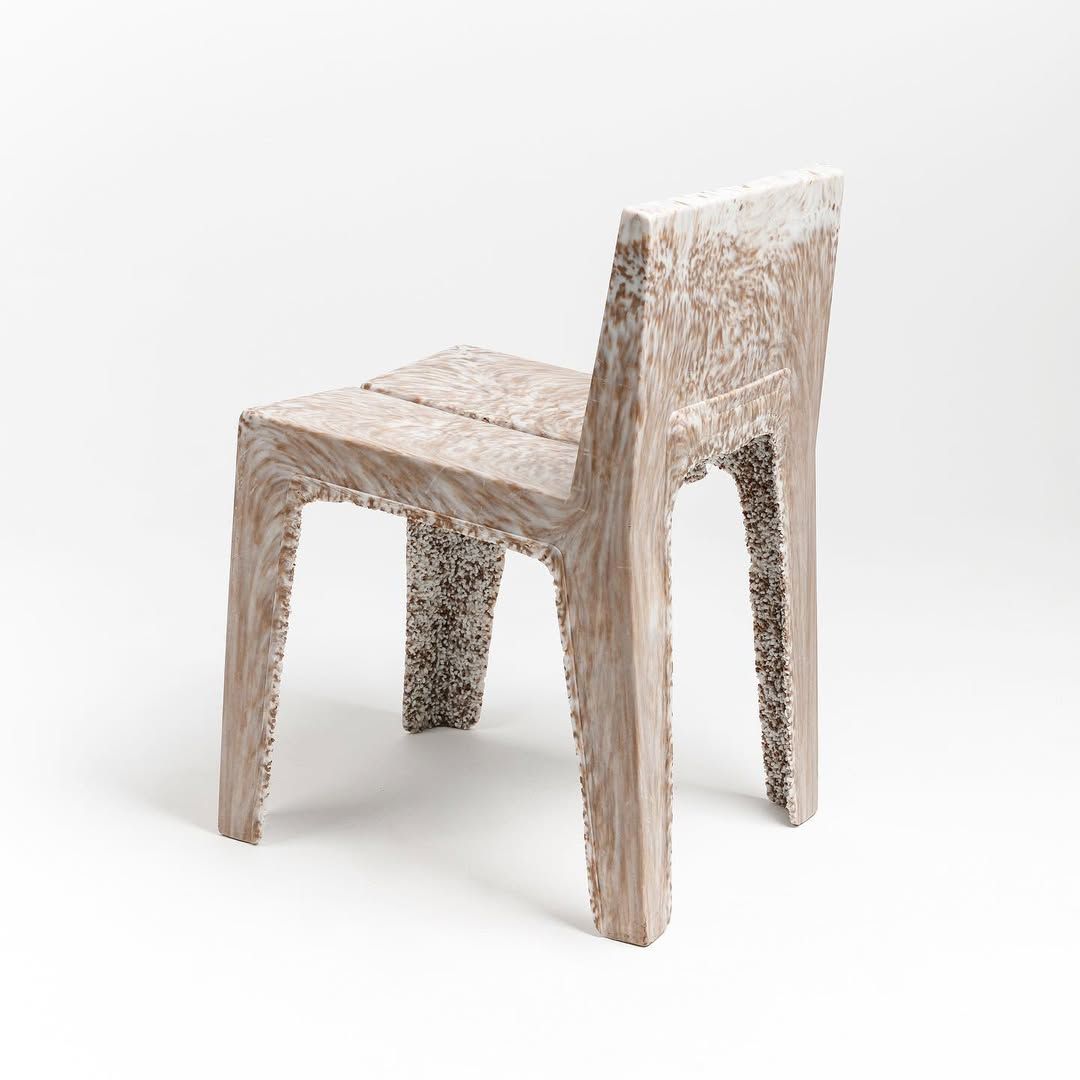 지속 가능성의 가치를 추구하는 문승지 디자이너의 Crispy Rice Collection, 20202 / 이미지 출처: @mun_seungj