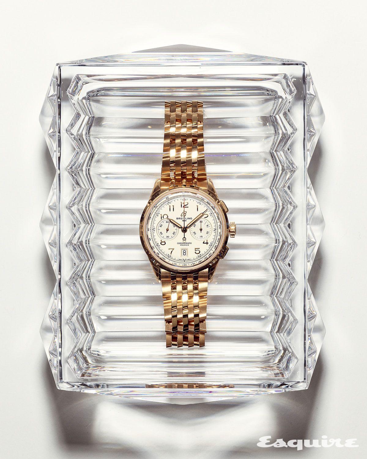 42mm 레드 골드 케이스와 브레이슬릿에 브라이틀링 01 무브먼트를 탑재한 프리미에르 B01 크로노그래프 42 6141만원 브라이틀링.