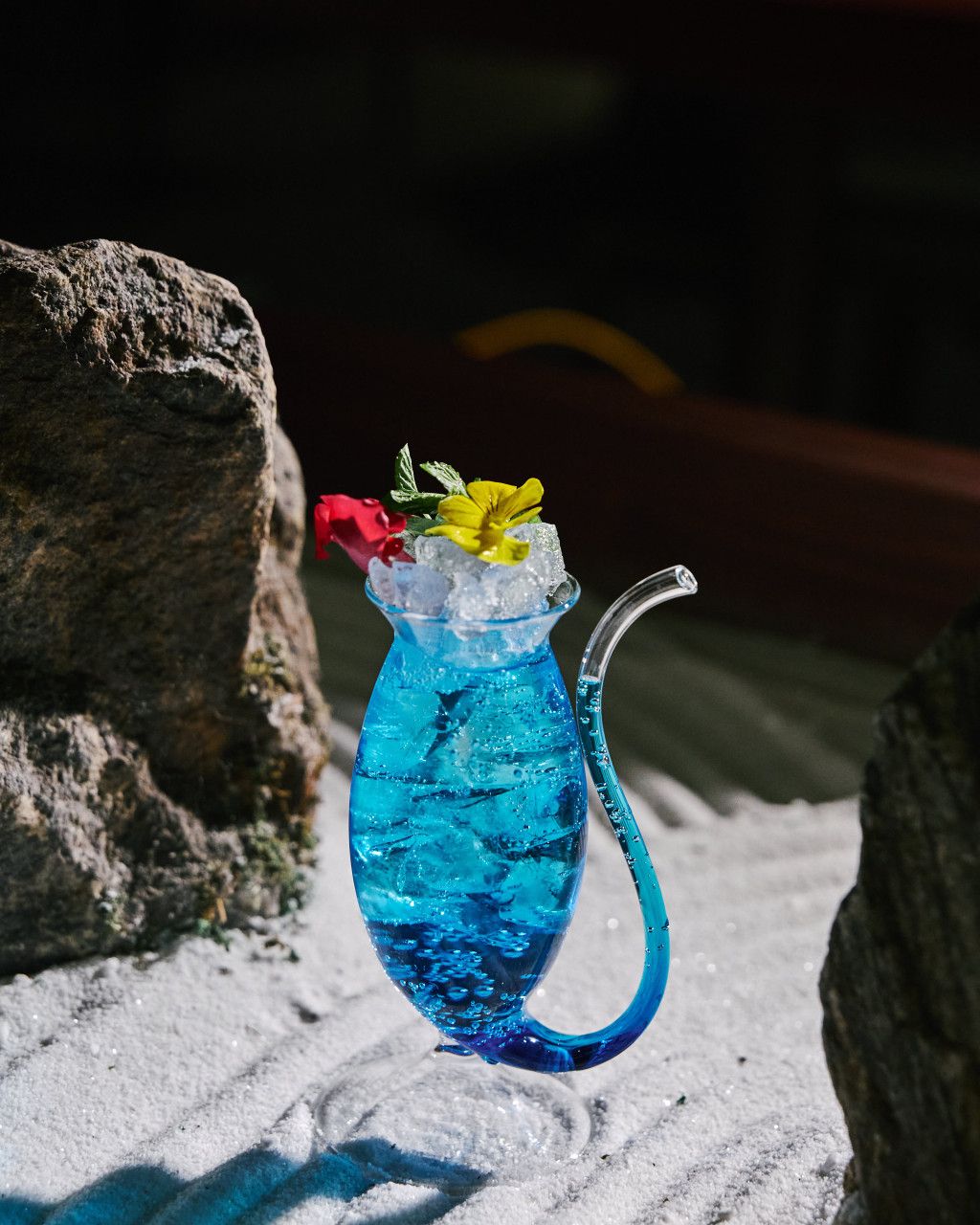 리치와 복숭아 그리고 우롱차향이 은은하게 퍼지는 탄산감 있는 Tea scent blue / 출처: 바 티센트 네이버지도 업체 등록