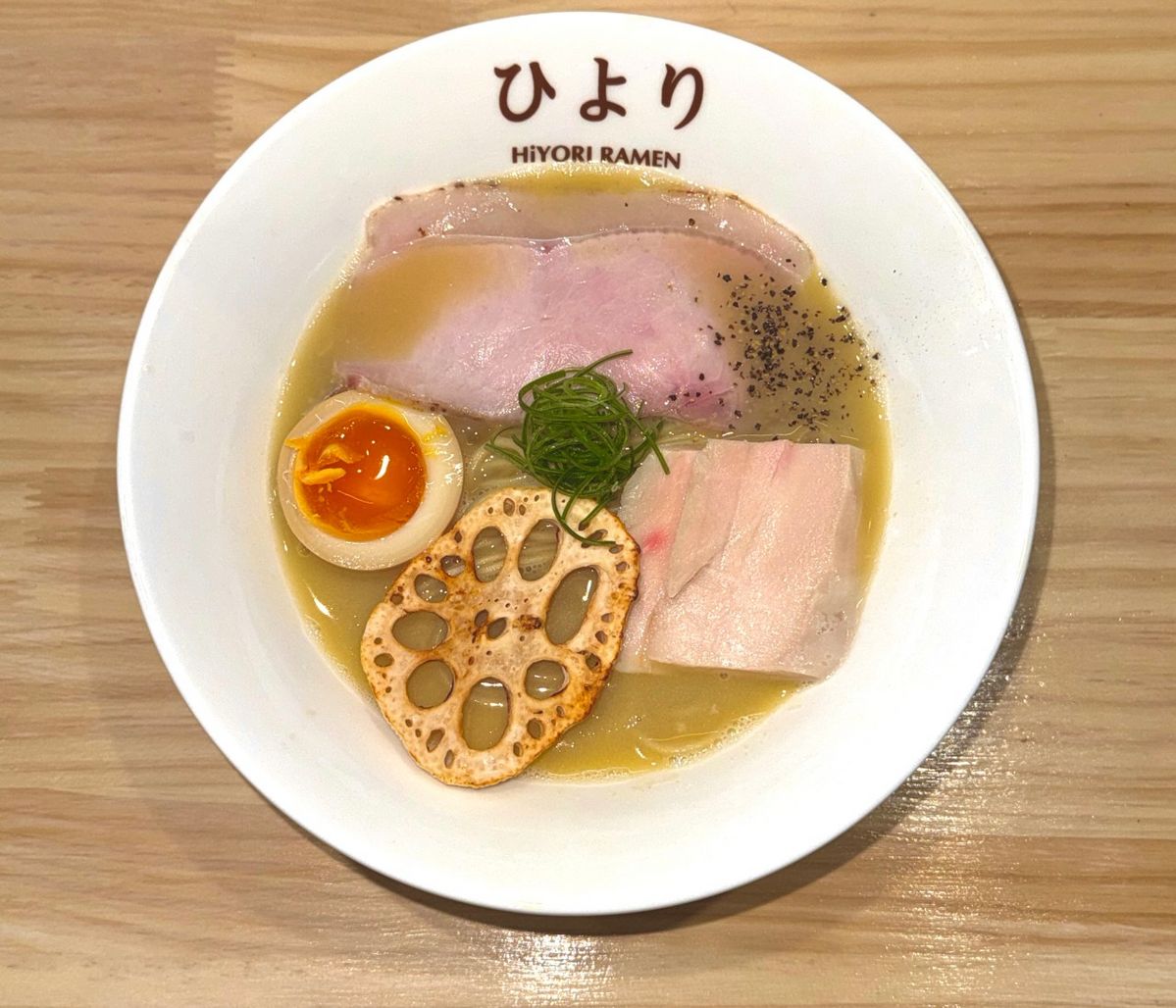 대표 메뉴는 진한 닭 육수로 맛을 낸 ‘토리파이탄’이다. / 출처: 히요리 라멘 네이버지도 업체 등록 