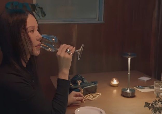 신흥시장 와인바 ‘방방’ / 이미지 출처: Umaizing 엄정화TV 캡처