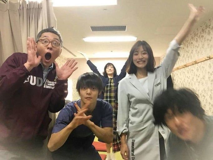 일본 원작 드라마 '언내추럴'에 출연한 배우들/ 출처: X @unnatural_tbs