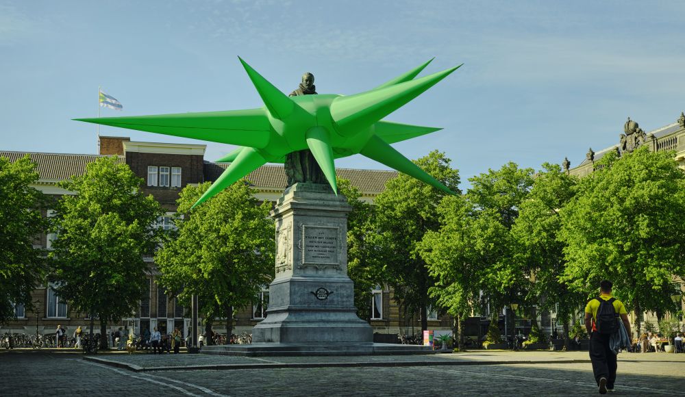 환경 예술가 스티브 메삼(Steve Messam)의 작품 ‘Orange’다. / 출처: 스테브 메삼/헤이그 앤드 파트너스 웹사이트