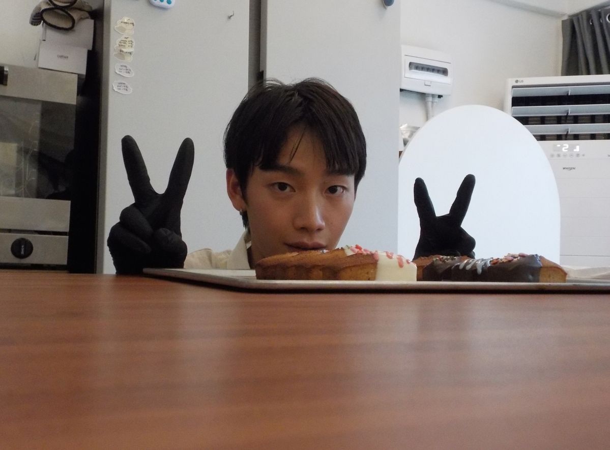 휘낭시에를 완성한 아키