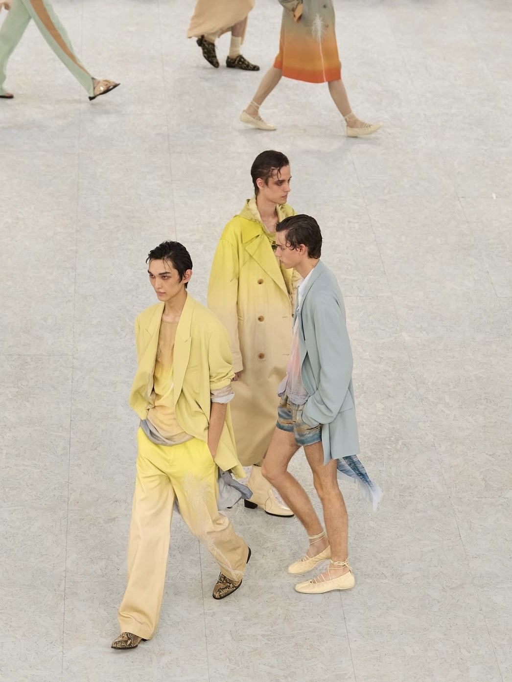 드리스 반 노튼 MEN SPRING SUMMER 2027 SHOW. / @driesvannoten