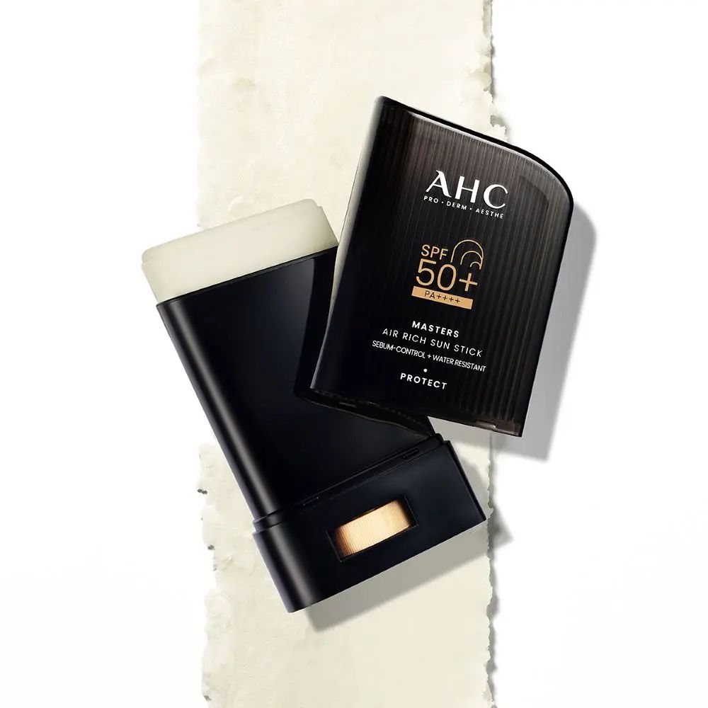 물, 땀, 모래, 마찰, 자극을 견뎌내는 5 프루프 선스틱 / 이미지 출처: AHC
