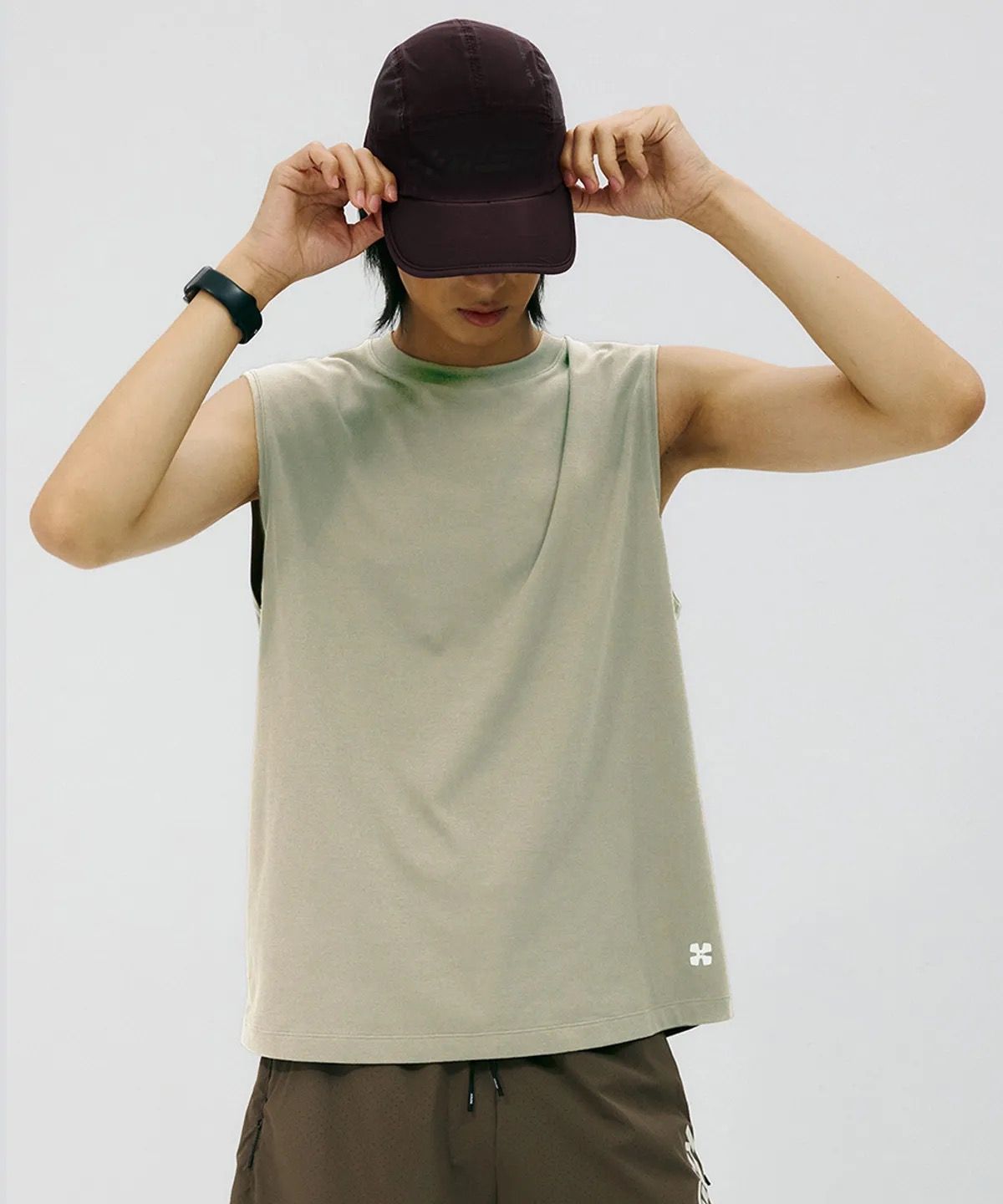 올데이 레터링 슬리브리스