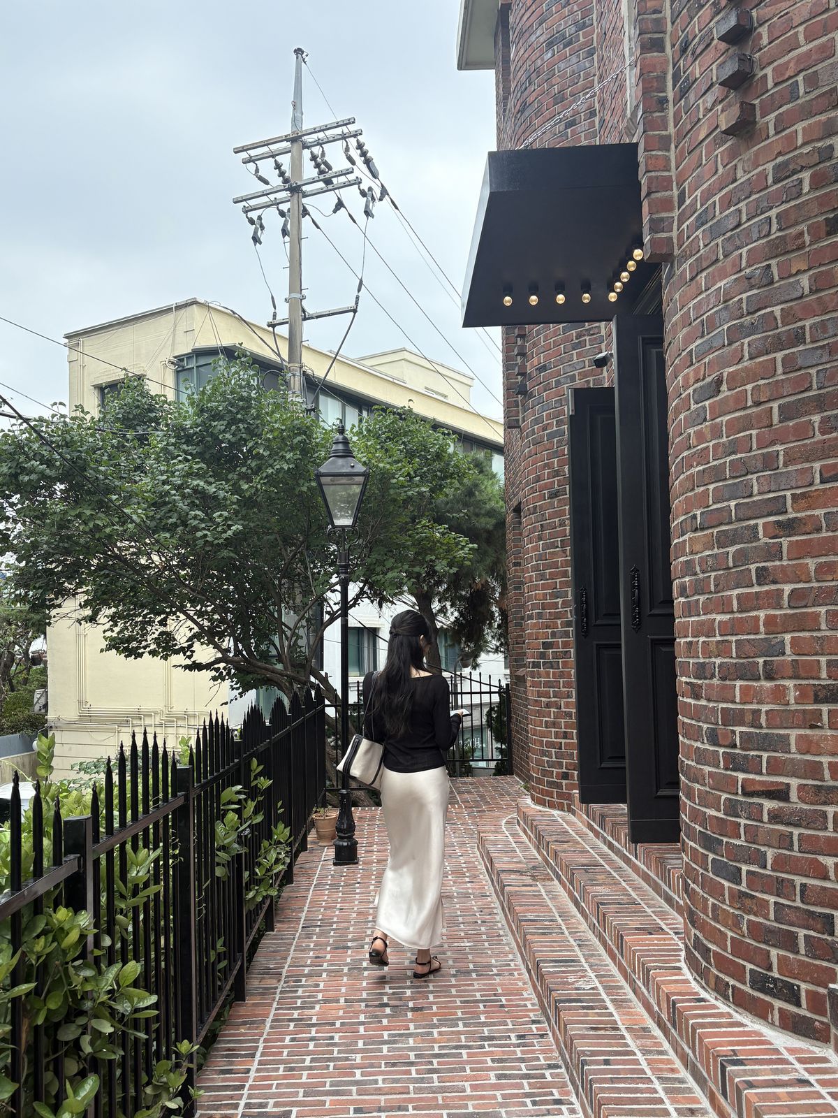 8월의 뜨거운 열기 속, 덜어냄의 미학을 찾아 떠난 약수동 골목길 / 이미지 출처: 필자 촬영