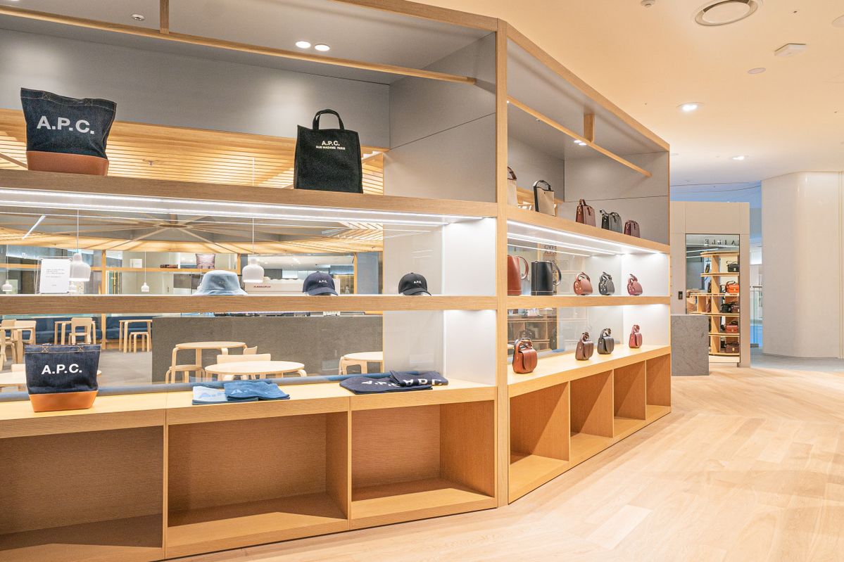 CAFE A.P.C. / 출처: 업체 네이버 지도