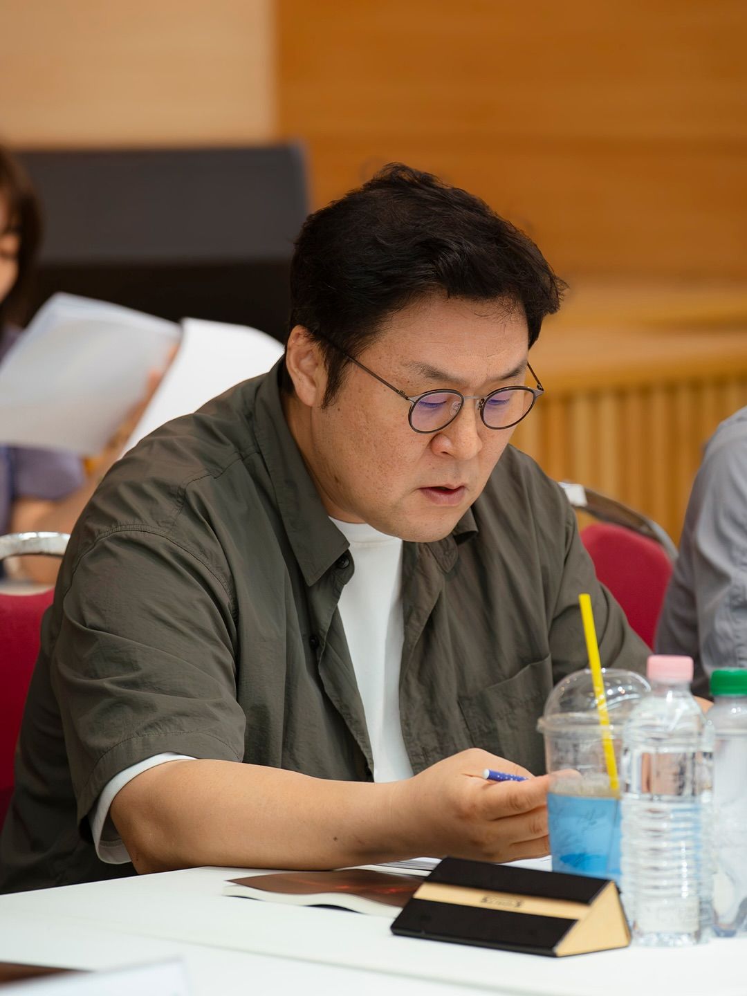 장재현 감독의 신작 <뱀피르>에 출연하는 배우 윤경호 / 이미지 출처: 넥스트엔터테인먼트월드