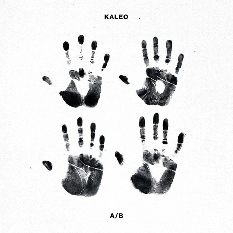 화산 내부 라이브로 화제를 모은 칼레오의 정규 앨범 'A/B' 커버. / 이미지 출처: Elektra Records, Atlantic Recording Corporation