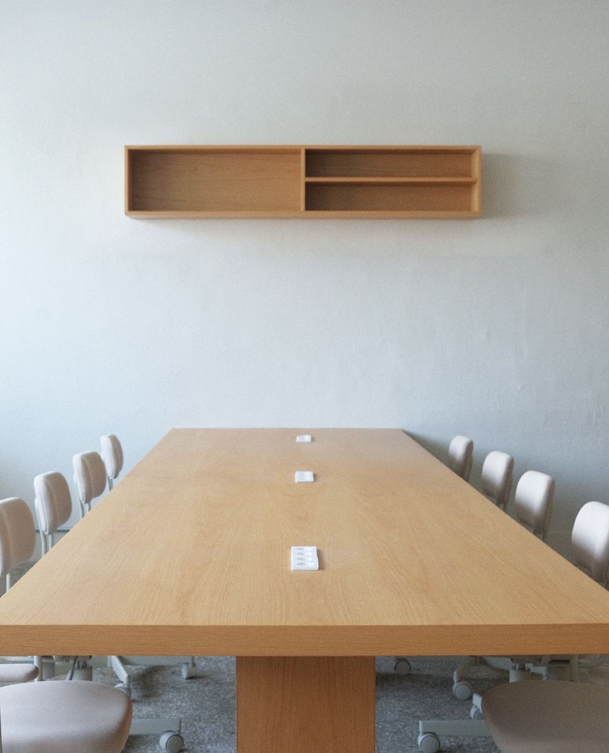 서로의 작업을 보며 가볍게 이야기도 나눌 수 있는 열린 공간을 추구하는 핏자워크라운지. / 이미지 출처: 핏자워크라운지 공식 인스타그램 @fitzza.school