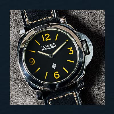 1993년 첫 민간 컬렉션으로 공개된 44mm 루미노르 'Logo' Ref. 5218-201/A. / 이미지 출처: 파네라이