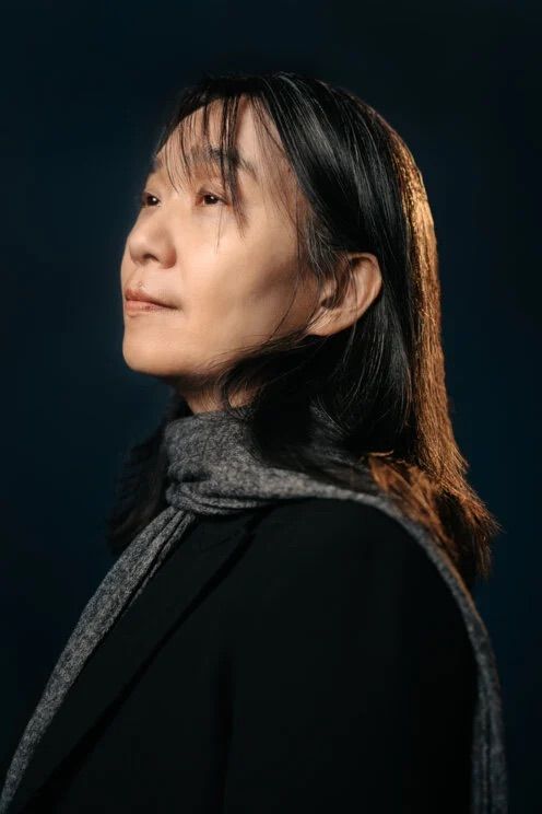 한국 작가 최초로 노벨 문학상을 수상한 한강. / 이미지 출처: 노벨상 공식 홈페이지, Clément Morin