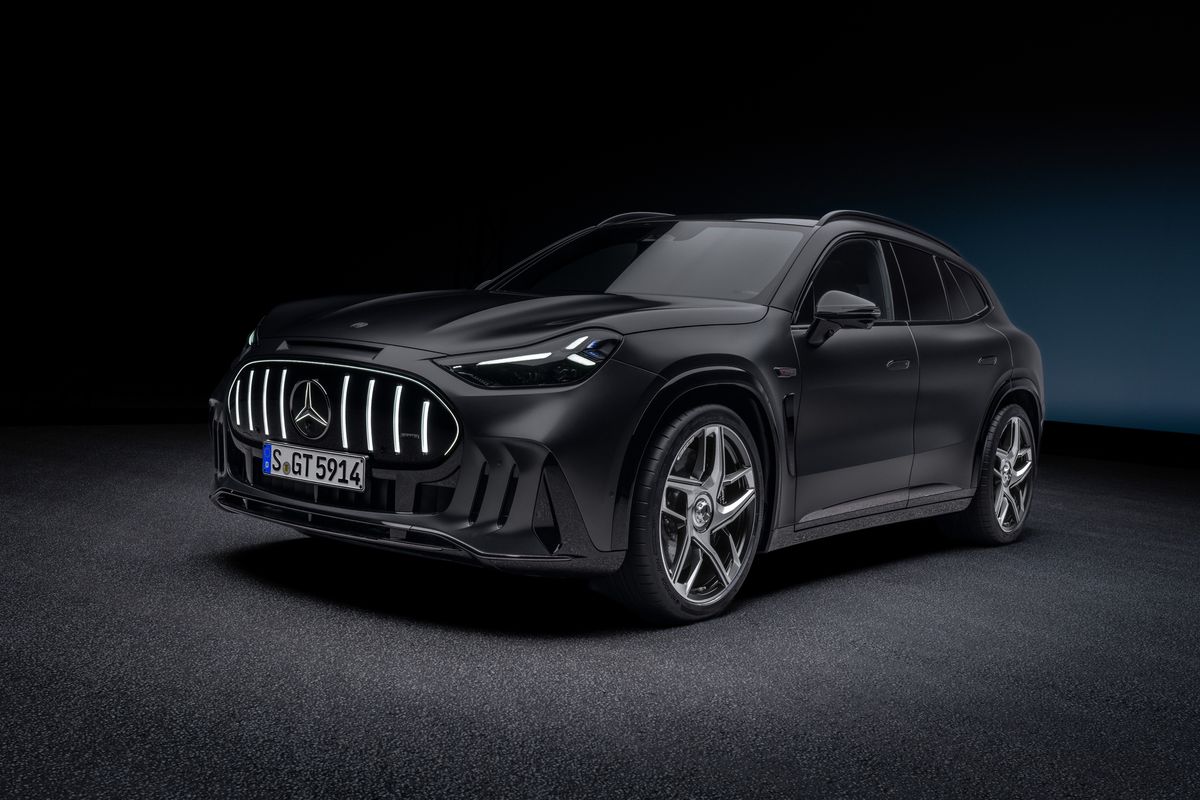 긴 차체에 낮게 내려가는 지붕선을 조합한 디자인. / 이미지 출처: Mercedes-Benz