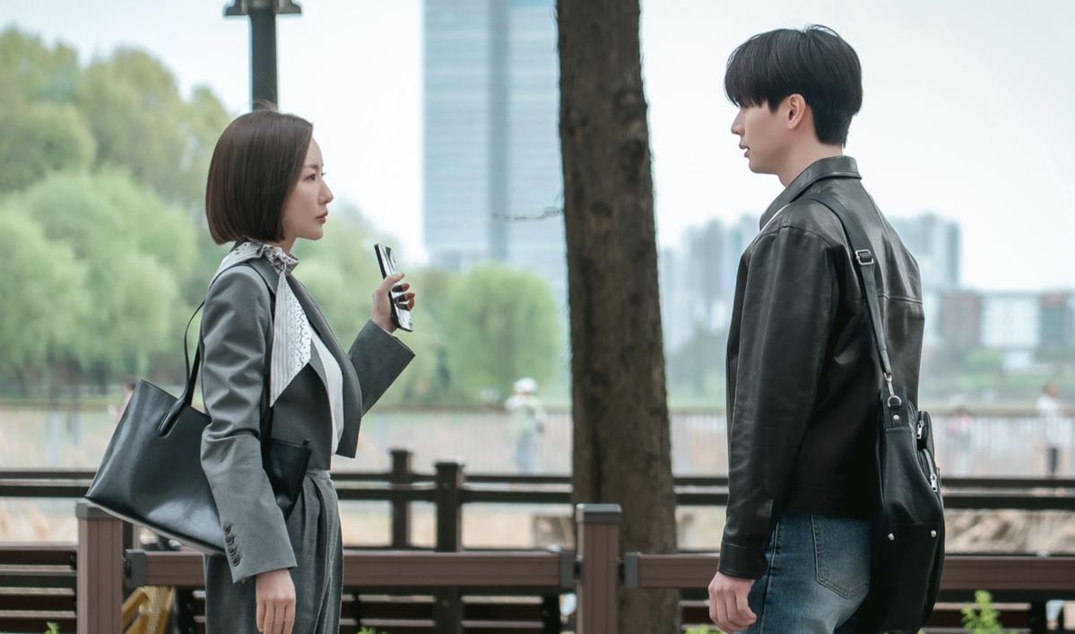 박민영과 육성재가 출연하는 ‘나인 투 식스’. / 이미지 출처: SBS