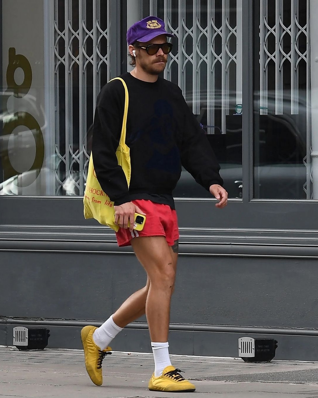 해리스타일스로 보는 남자 쇼츠 아이템 스타일