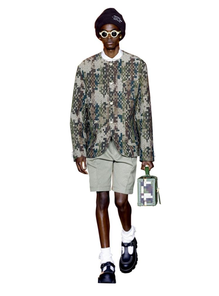 LOUIS VUITTON