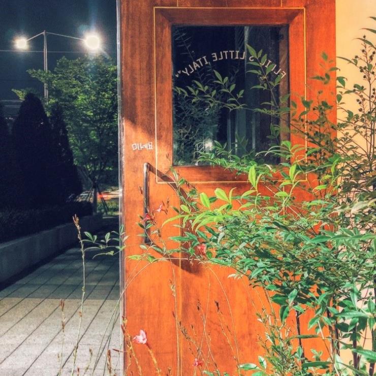 @ellie_s_little_italy