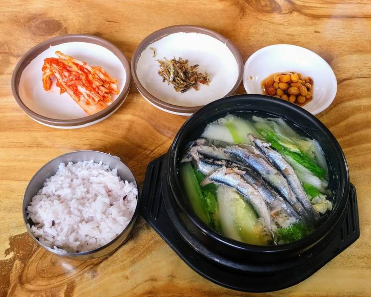 앞뱅디식당