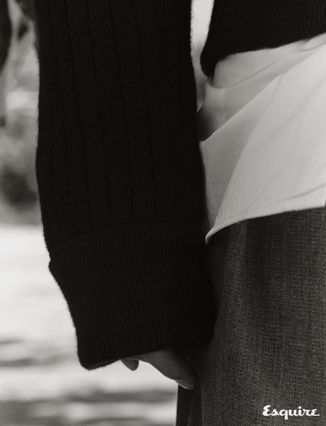 니트, 셔츠, 바지 모두 가격 미정 루이비통.