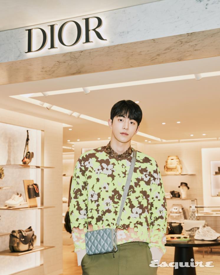 Dior x NamJooHyuk ⓒESQUIRE KOREA