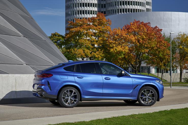 BMW The New X6